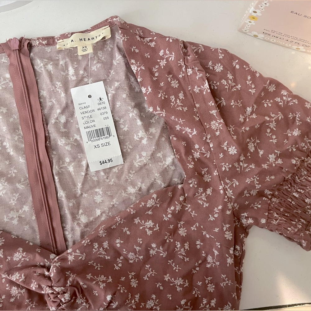 Women’s Pacsun Mini Floral Print Dress - Size XS, never worn